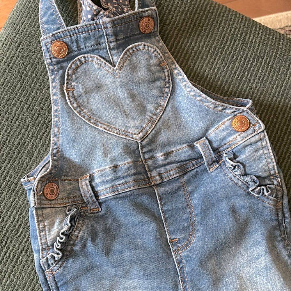 H&M kid denim overalls - Picture 4 of 7